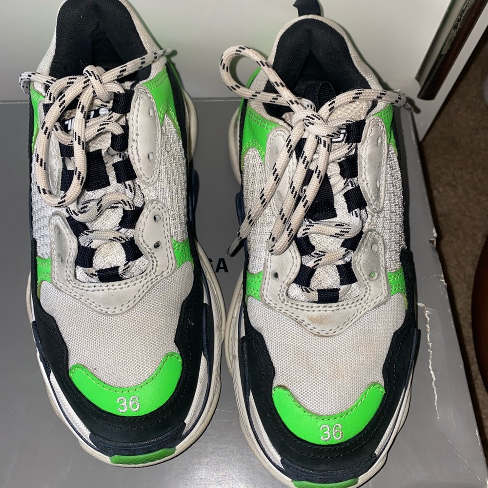 Balengica sneakers size 6 green white grey black